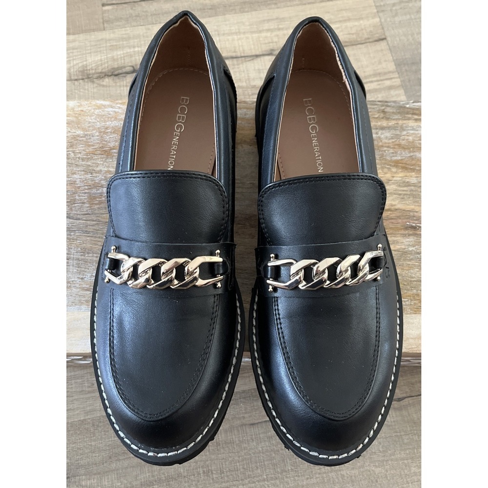 BCBGeneration Tinaa Chunky Black Loafers Size 8M Y2K Preppy Chain Lug Sole Flat